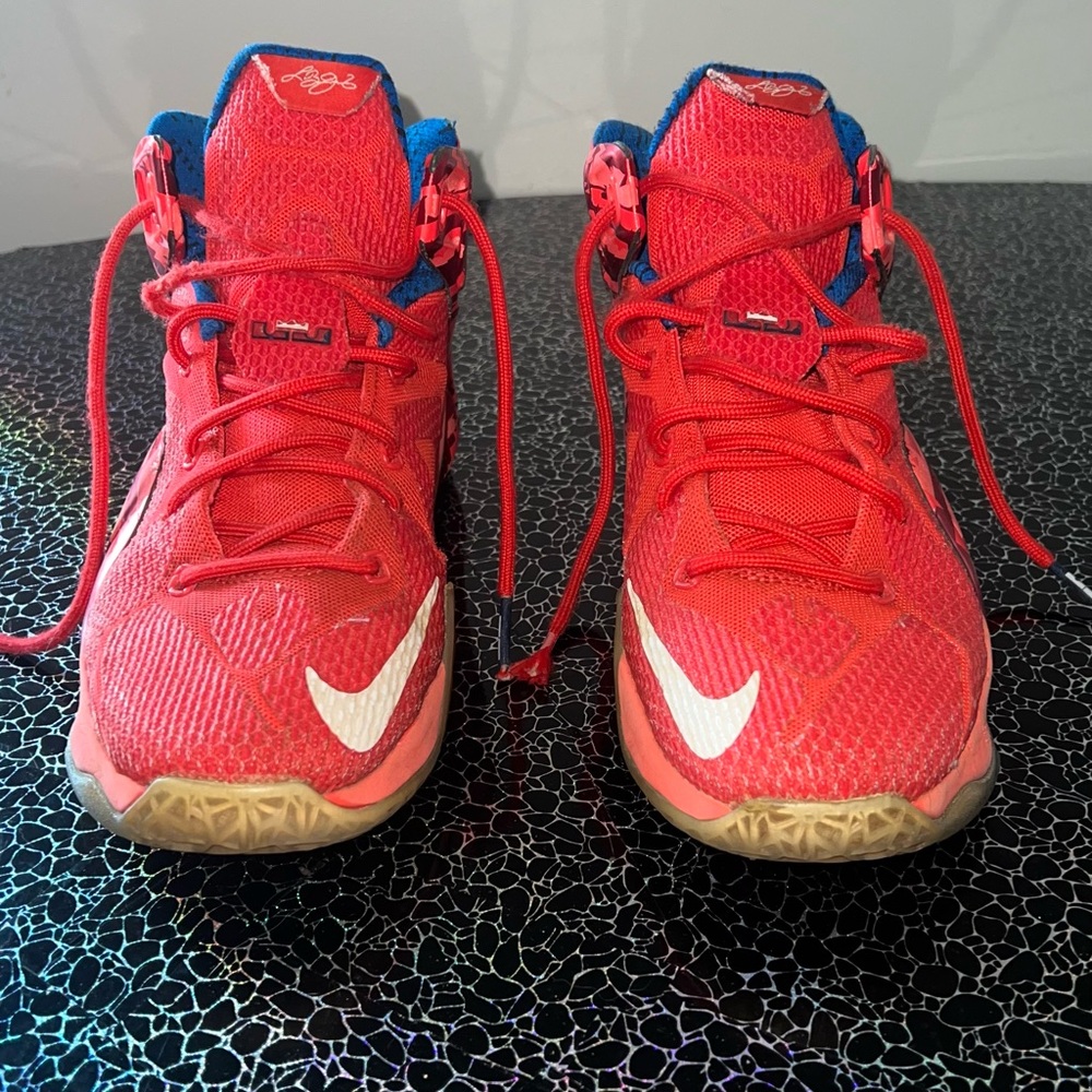 Boys youth independence day lebrons